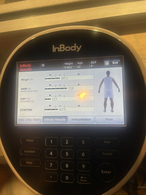 In 6 weeks: I&rsquo;ve lost 5 lbs  I&rsquo;ve dropped 11% body fat I&rsquo;ve gained 6% muscle mass   Numbers don&rsquo;t lie<a href="/tag/bikinicompetitor"class="tags"><span>#bikinicompetitor</span></a><a href="/tag/10weeksout"class="tags"><span>#10weeksout</span></a><a href="/tag/truenovice"class="tags"><span>#truenovice</span></a>