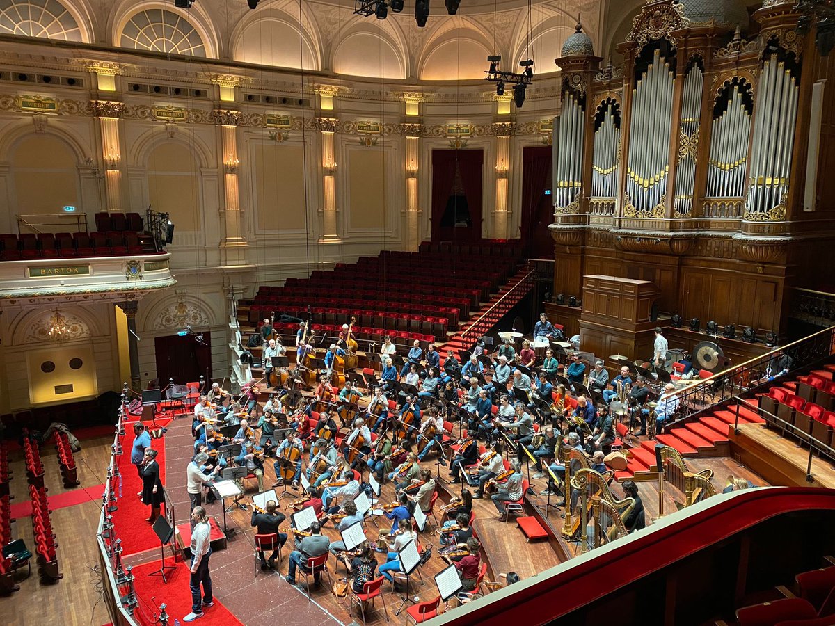 We are excited! First rehearsal for the Dresdner Festspielorchester and @ConcertoKoeln at the famous @Concertgebouw today. Amsterdam Debut with #Wagner’s #Walküre tomorrow! #dmf2024 #thewagnercycles