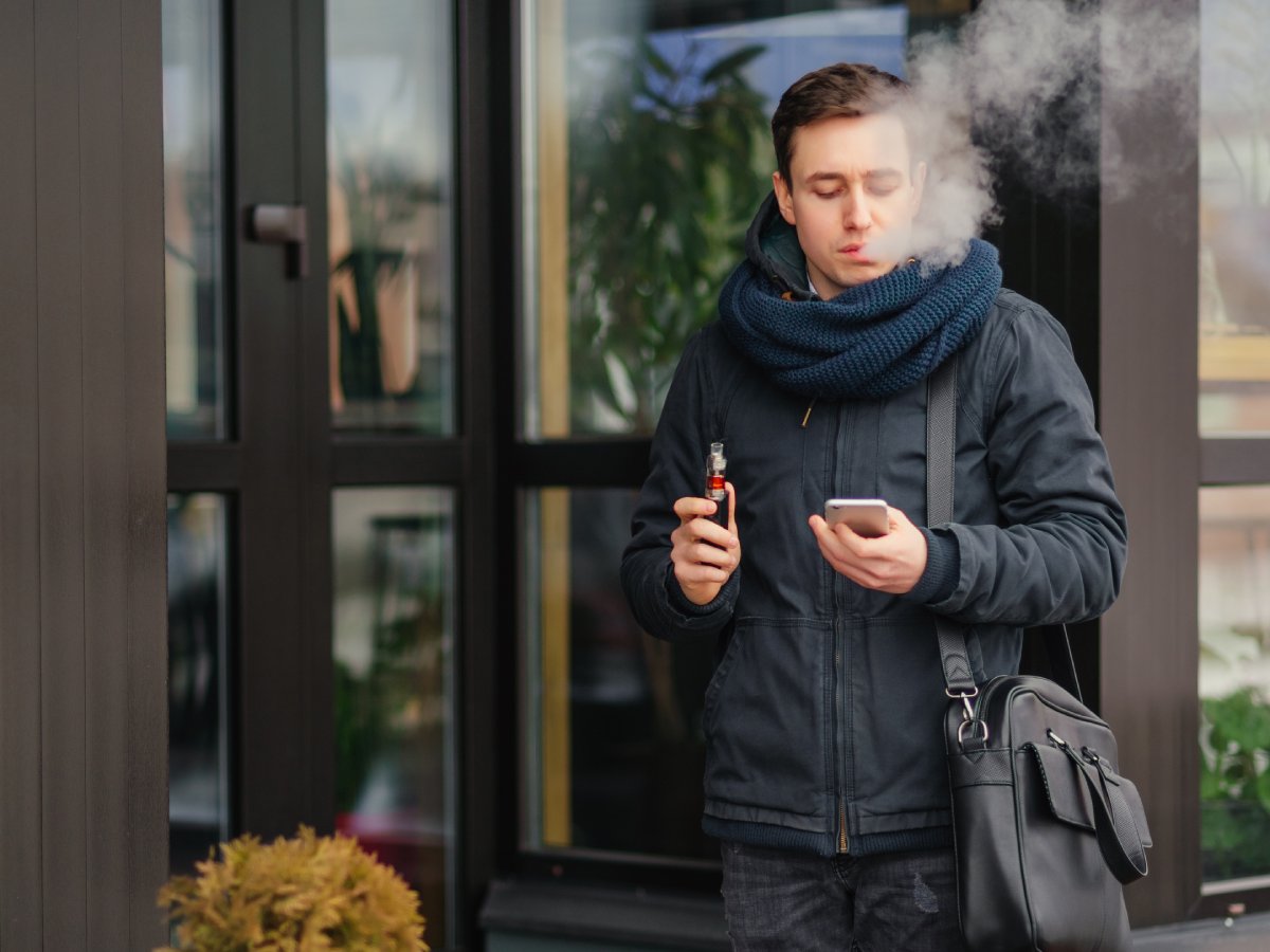 New in JMIR mhealth: Assessing the Quality and Behavior Change Potential of Vaping Cessation Apps: Systematic Search and Assessment dlvr.it/T46q4v