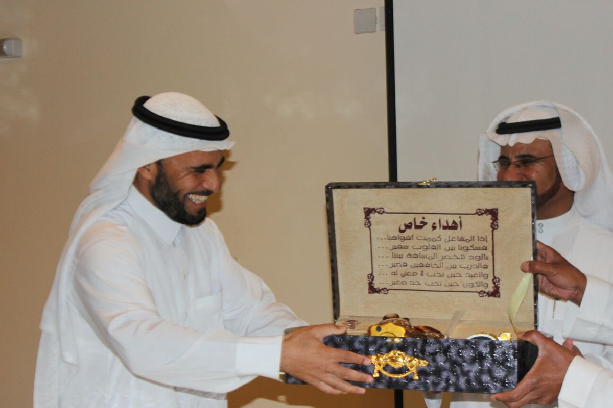 1434_awdah's tweet photo. #ساعه_استجابه اللهم أغفر لأخي ابا بندر وجعل قبرة روضة من رياض الجنة ،اللهم أجعله في نعيم دائم وجعله من بُشر بروح وريحان وربٌ غير غضبان ،اللهم أرحمه رحمة تتعجب منها أهل السوات والأرض،هكذا هو دائماً مبتسم اللهم أجعله فرحاً مبتسماً في جنتك https://t.co/y0DDCk6PqF