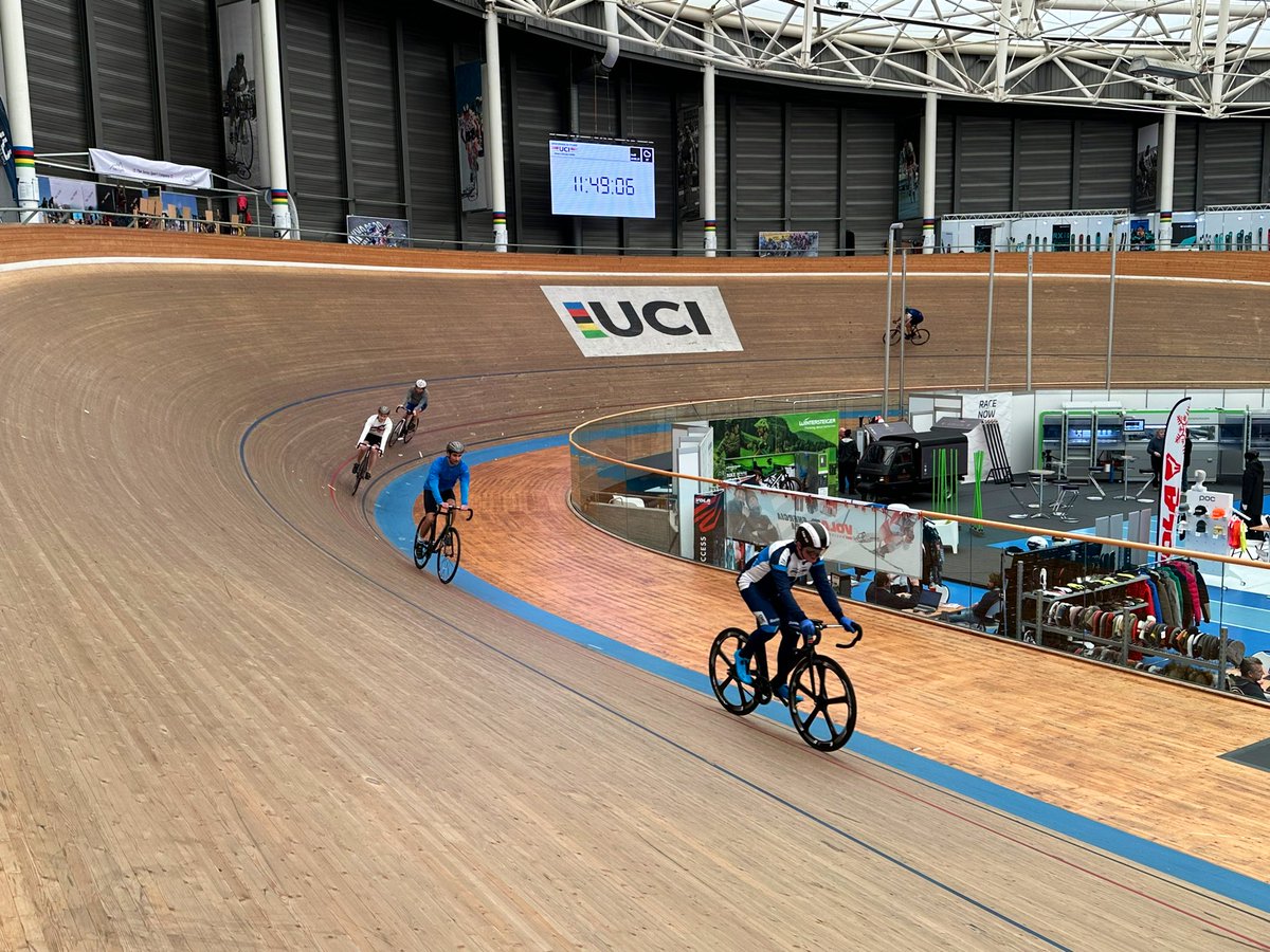 Delighted to welcome members of the <a href="/fia/">FIA</a> team to the UCI World Cycling Centre yesterday to discuss potential collaboration opportunities and share a moment on the track 🚴🏻‍♀️🚴