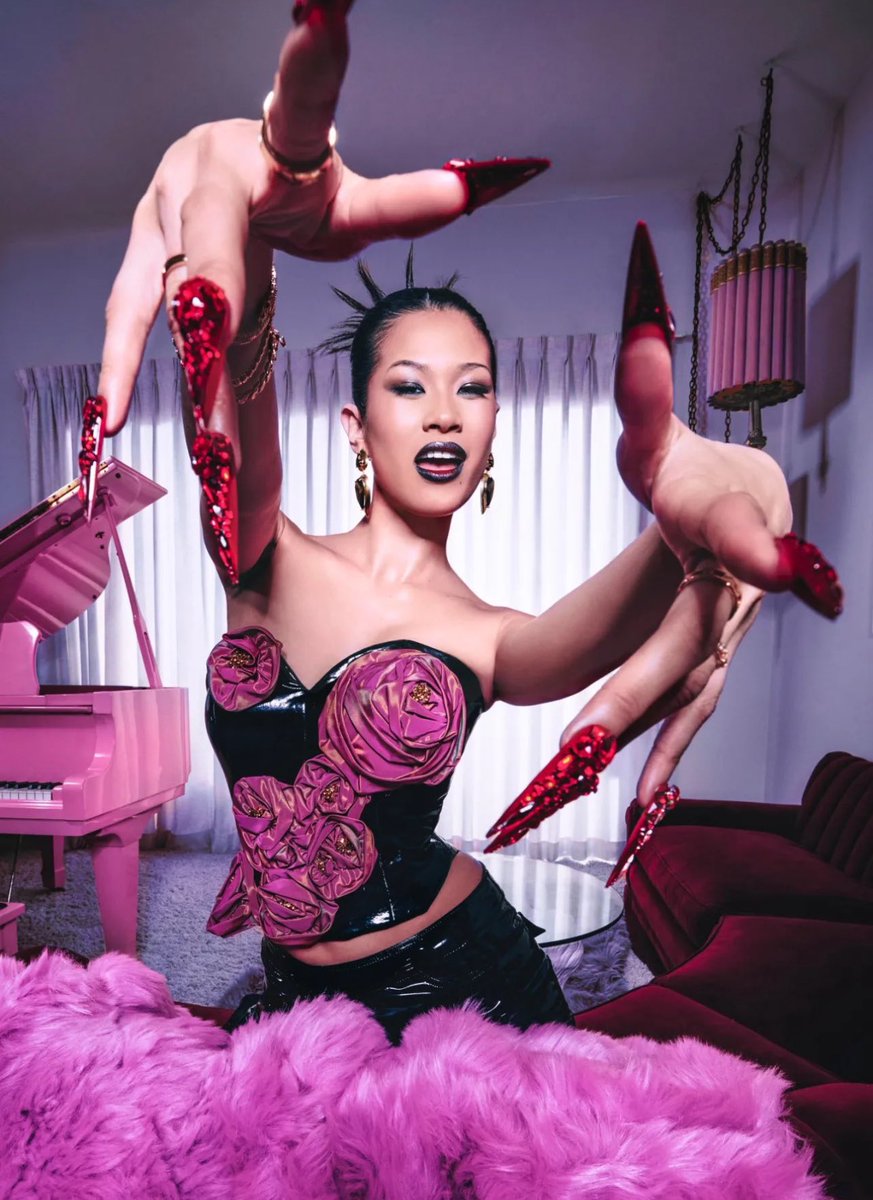 ShesFishy's tweet image. Fashion model Justine Biticon for Nicki Minaj’s “Pink Friday Nails”