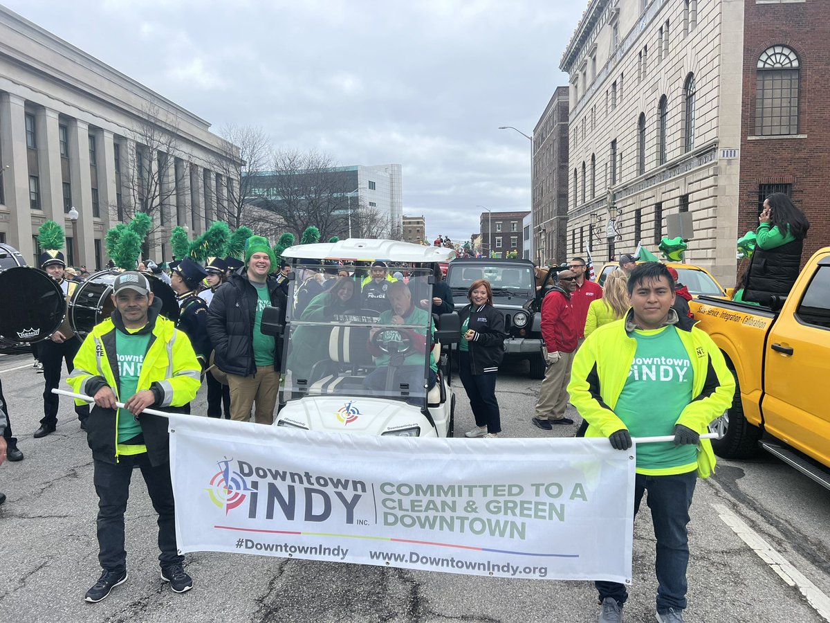 IndyDT's tweet photo. It’s almost time for the annual St. Patrick’s Day Parade! 🍀

See you on Pennsylvania St shortly! @indystpats https://t.co/xExiFXqZ4P