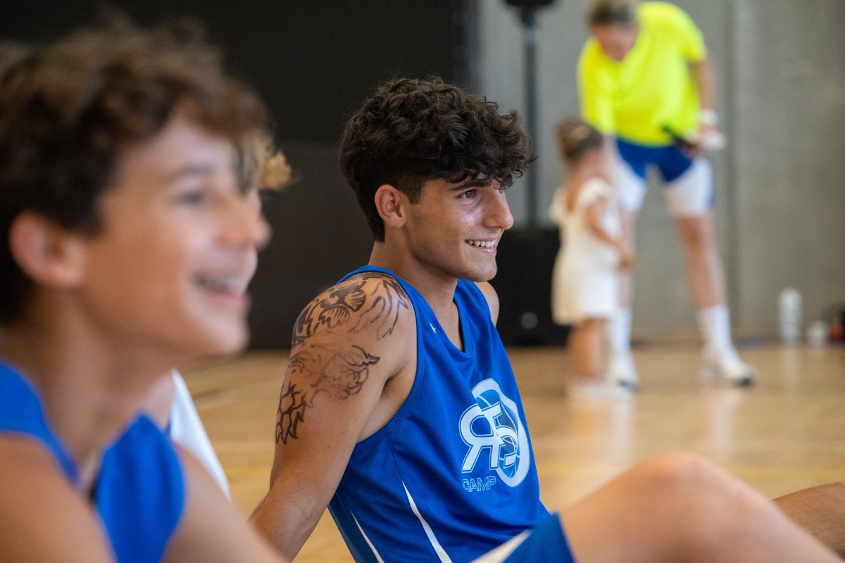 CampusRudy's tweet photo. 😁 RF5 23 

#Campus #RudyFernández #verano #baloncesto #Mallorca https://t.co/jKn6mG72jE