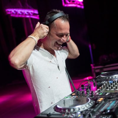 DJSIRIO tweet media