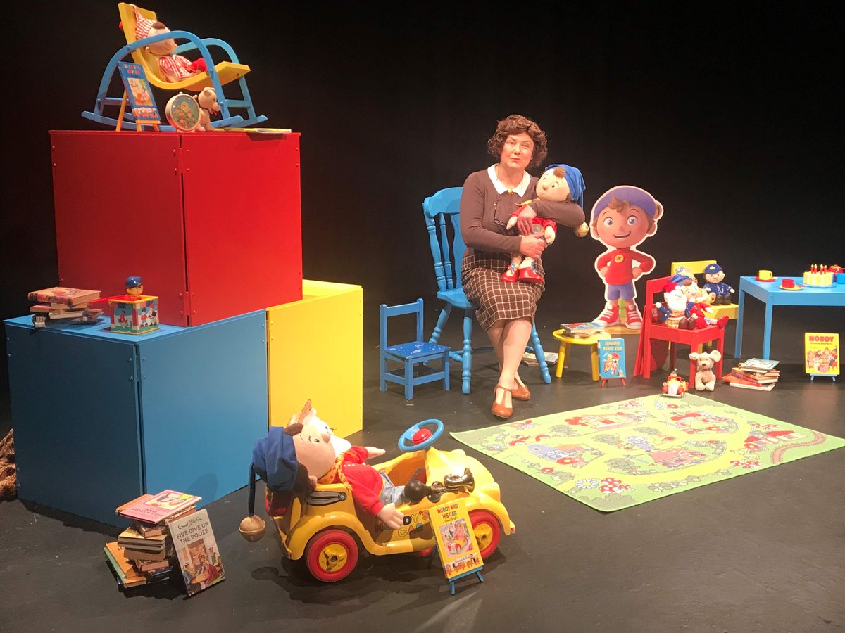 📖 Enid Blyton – Noddy, Big-Ears & Lashings of Controversy. Everybody of a certain age has read an Enid Blyton book. She was loved by children but vilified by the BBC, teachers, critics and librarians. Thursday 25 April 7.30pm 📖 palacetheatrepaignton.co.uk/shows/enid-bly…
