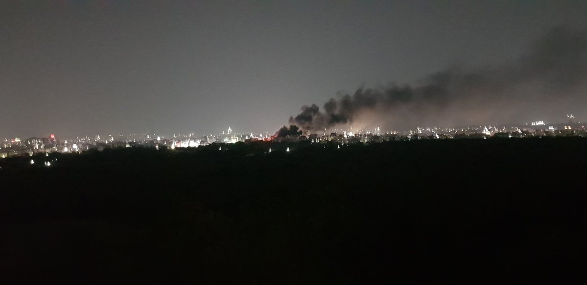 Urgent response required for huge fire near Tolichowki area Kindly amplify to correct person to extinguish. @Director_EVDM @HiHyderabad @swachhhyd