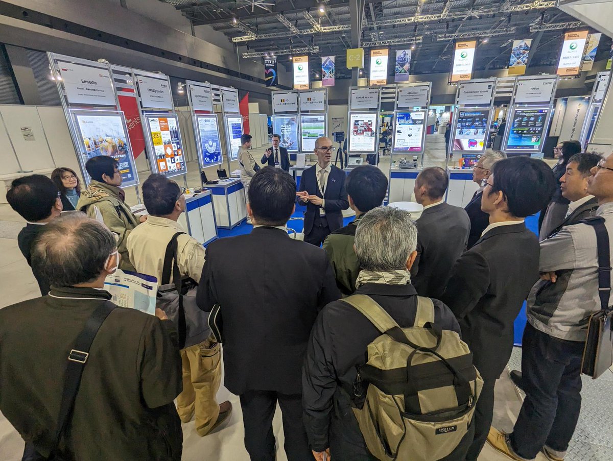 EUJapanCentre's tweet photo. 🙇‍♀️ Third and final day at #SmartManufacturing Summit 2024, it's a wrap! It was a pleasure to exhibit with EU companies &amp; @AWEX_Belgium. #Digital manufacturing challenges are opportunities for cooperation!🤝

🌐Take a virtual walk around our booth @SIMLAB:  https://t.co/cADBgDA7o5 https://t.co/onLBuwIVqe