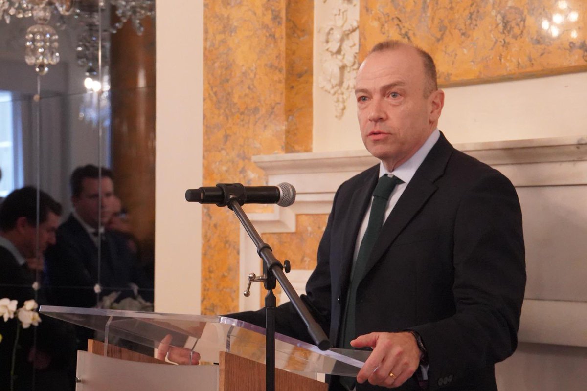 🗣️ Delighted to attend and speak at the annual #StPatricksDay breakfast, kindly hosted by the @UKinUSA. 🤝 The event is always a highlight of the celebrations in D.C. and provides an important forum for people from across the UK, Ireland and the United States to come together.