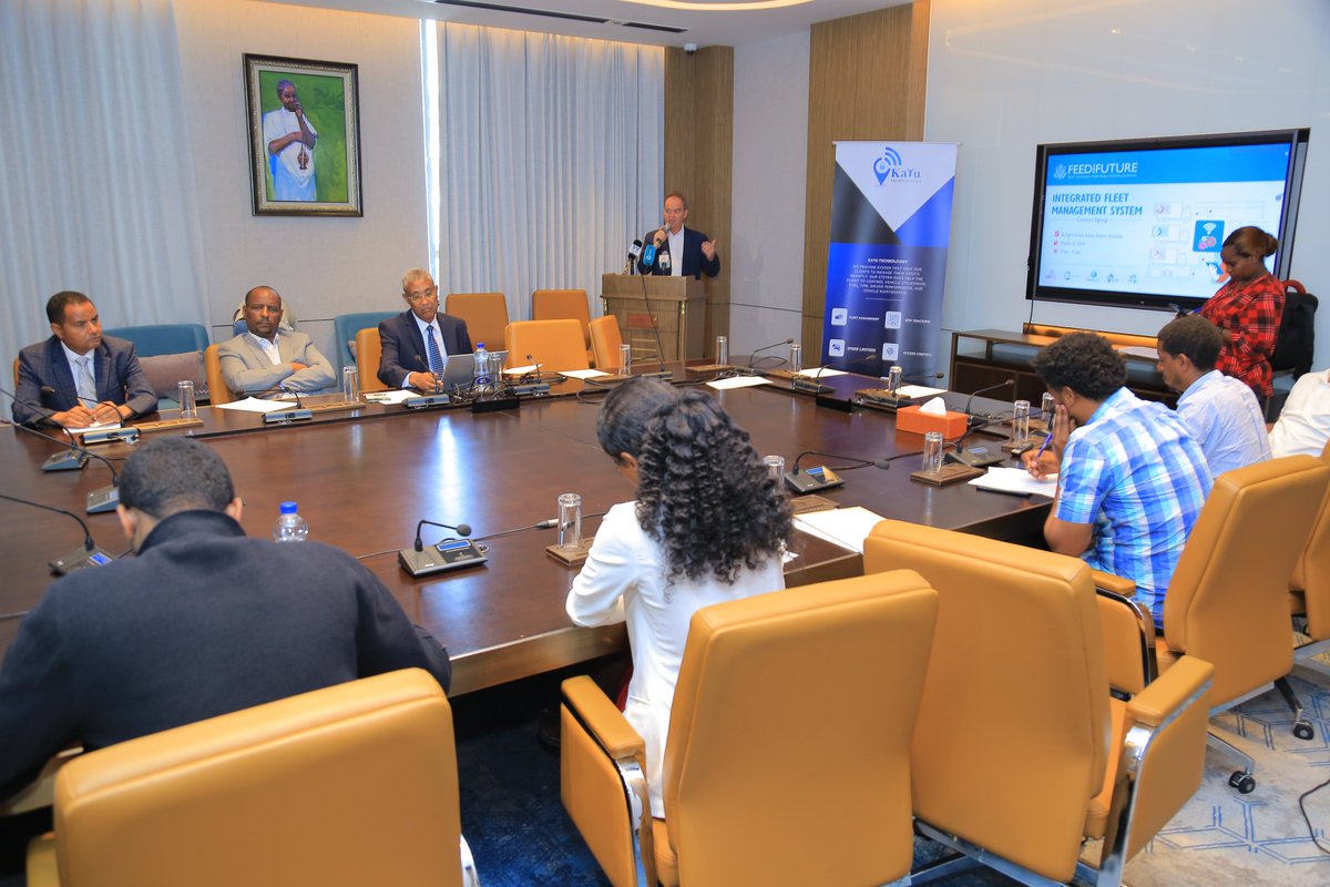 TradeMark Africa (@trademarkafrica) on Twitter photo 📢: <a href="/USAID/">USAID</a> -ERRA has allocated $550,000
for development of a Fleet Management System for the Ethio-Djibouti corridor! <a href="/ethiop_mot/">Ministry of Transport and Logistics- Ethiopia</a>
The system will enhance real-time tracking of trucks, easing up bottlenecks and speeding up #trade flow.
Read more: trademarkafrica.com/erra/news/usai… 📢: <a href="/USAID/">USAID</a> -ERRA has allocated $550,000
for development of a Fleet Management System for the Ethio-Djibouti corridor! <a href="/ethiop_mot/">Ministry of Transport and Logistics- Ethiopia</a>
The system will enhance real-time tracking of trucks, easing up bottlenecks and speeding up #trade flow.
Read more: trademarkafrica.com/erra/news/usai…
