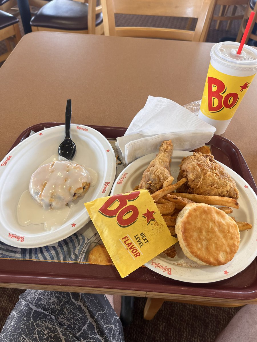 This Winchester, VA location was so friendly & clean! Love me some @Bojangles ! And they got me on the upsale to get the BoBerry biscuit and I’m happy they did! #itsbotime