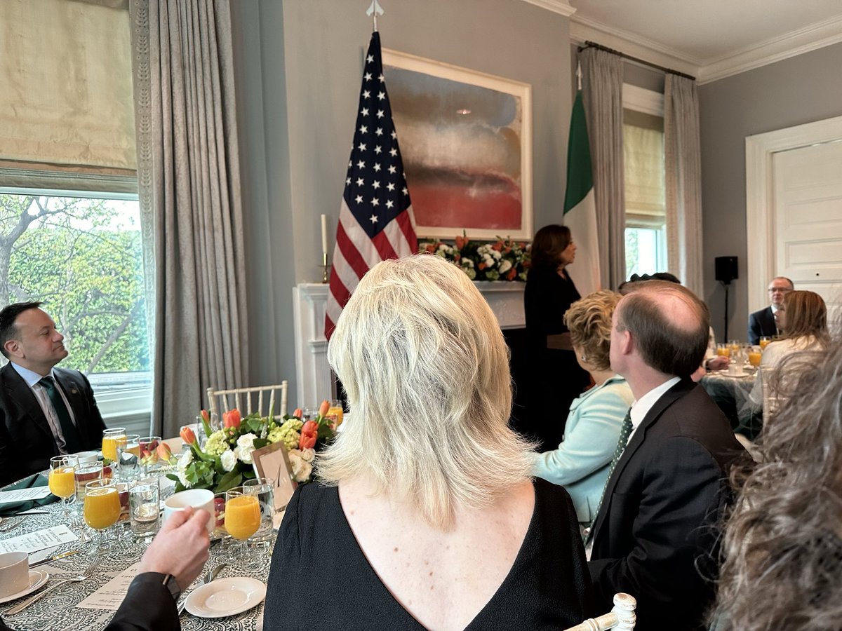 Great morning at @VP’s residence with @USAmbBR for breakfast to honor the Taoiseach of Ireland @LeoVaradkar ☘️ Great start to a weekend celebrating St. Patrick’s Day and the ties between USA & Ireland 🇺🇸🇮🇪🇺🇸🇮🇪