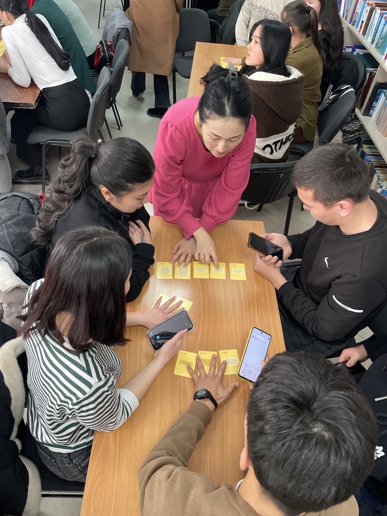 Great insights from <a href="/UNHABITAT/">UN-Habitat</a>'s vision workshops in Naryn🇰🇬 Engaging students, youth &amp; private sector  has sparked innovative ideas &amp; collaborative energy using the #MYNeighbourhood tool 
👉shorturl.at/pqvI8

#VisionaryYouth #NarynWorkshops  #NarynUrbanResilienceProgamme