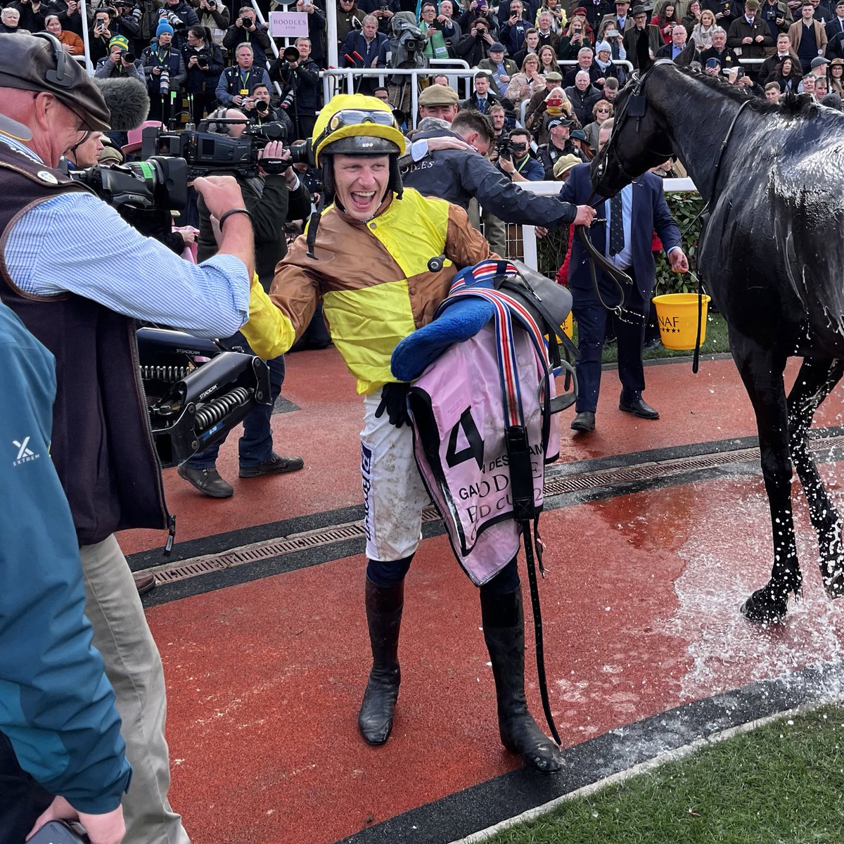 Sensational stuff from Paul Townend 👏