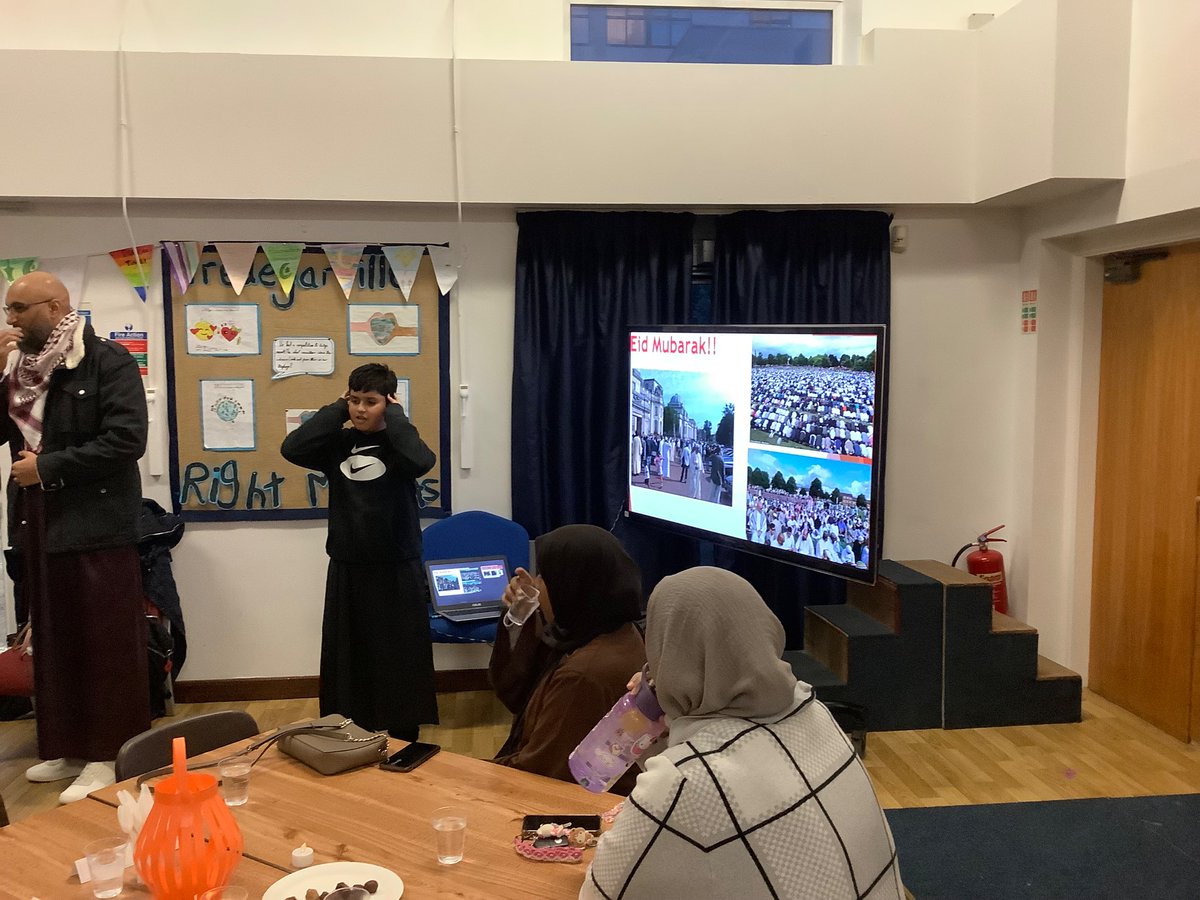 tredegarvillecw's tweet photo. A huge thank you to everyone who came to the Iftar meal last night. What a wonderful event! Year 5 children worked so hard to organise such a fantastic event. https://t.co/MHqVvwj0nW