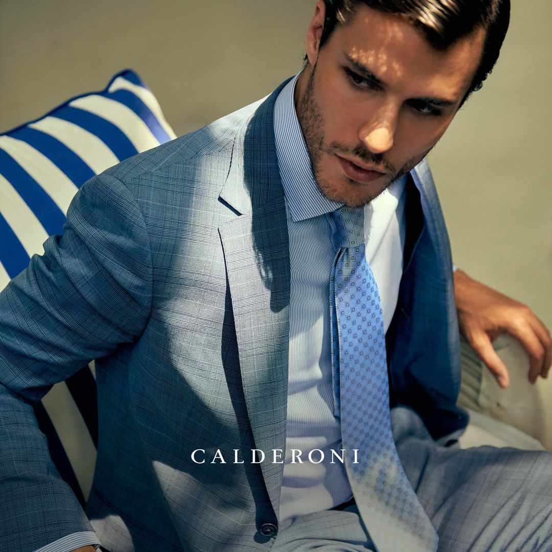 Una especie de belleza inalcanzable.
Nuestras piezas son confeccionadas para una experiencia maravillosa. #Trajes #Camisas 
Conoce más: bit.ly/3V3wjBg
#Calderoni
