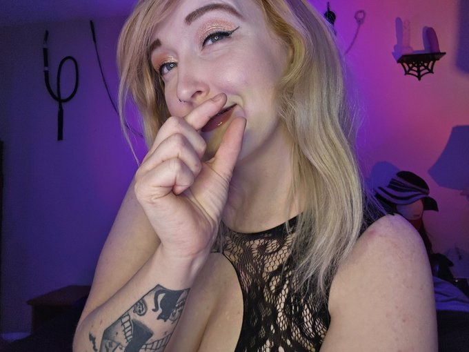 Just a daily reminder that you cucks are useless little whitebois💋✨️&spades;️ https://t.co/vYqUiwp8XQ