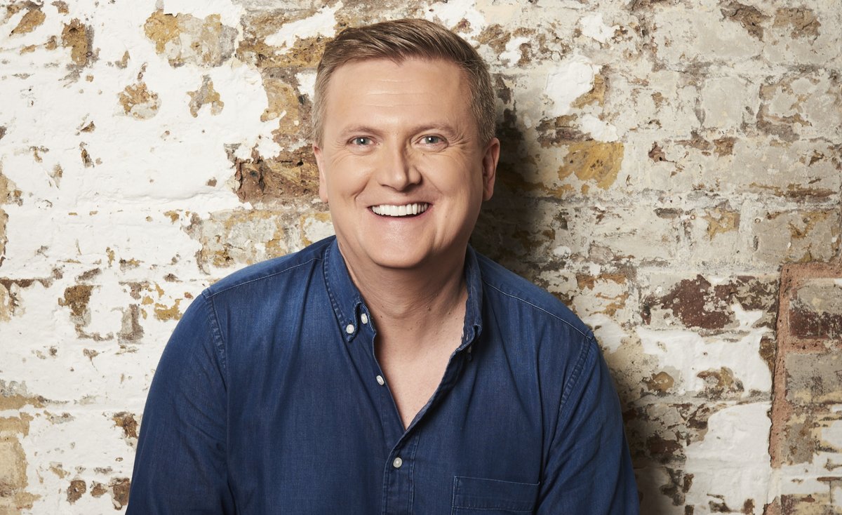 ⭕️ Prepare to hear @realaled as you’ve never heard him before. He was the boy treble who captivated the world with his angelic voice. Now, after 40 years in the business, he’s looking back on a remarkable career with a one-man show. 31 March ⭕️ palacetheatrepaignton.co.uk/shows/aled-jon…