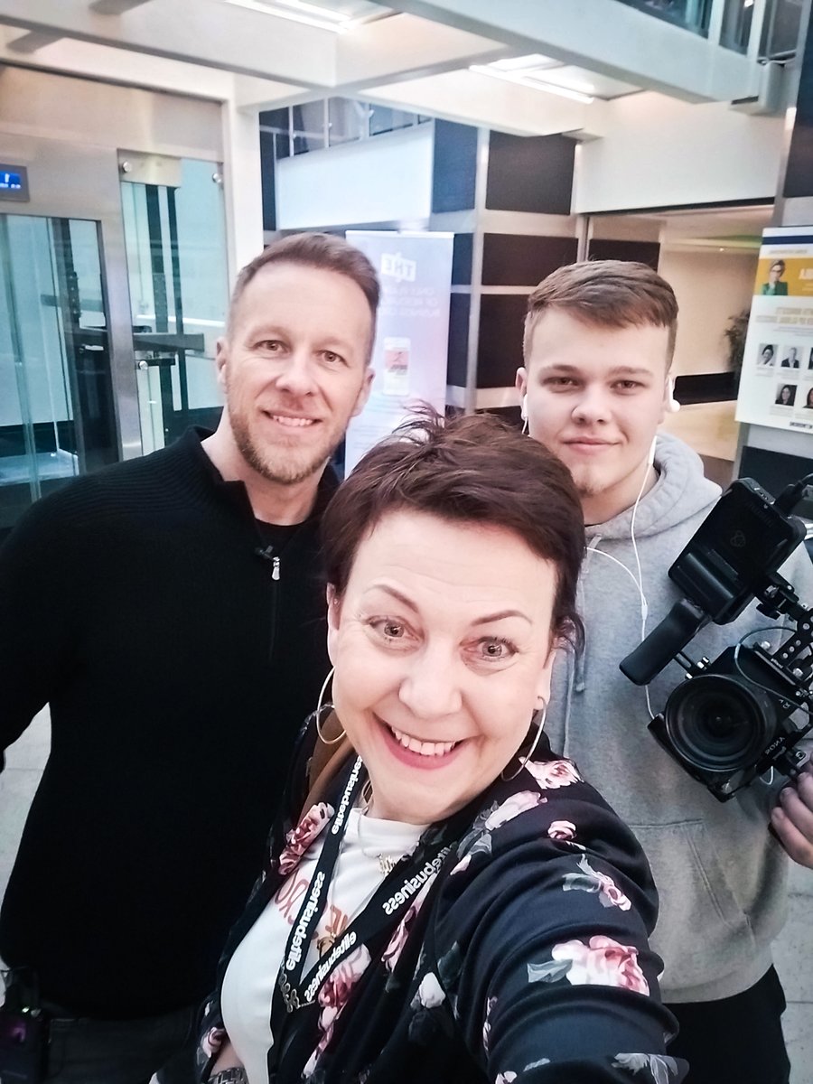 WANDER_FILMS_UK's tweet photo. ⚡Woah! @elitebizevents  was MIINT🤩

Jo was in her element, chatting with a TON of amazing people (anyone spot themselves?! 👀)

Shout out to Elite Business for putting on a sick event

We also loved creating some mad hype by creating and managing their TV ad with Sky Adsmart🙌 https://t.co/IBbV8kDoyQ