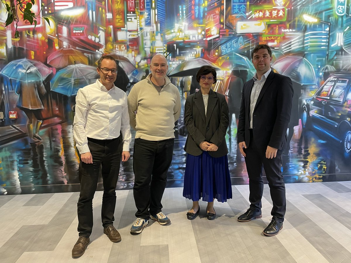 Thank you <a href="/Abtamembers/">ABTA Members</a> <a href="/insidejapan/">InsideJapan Tours</a> and their local MP, and Shadow Secretary of State for tourism, @ThangamMP, for meeting to discuss the travel industry’s strategic priorities - including the value and ease of travel, education and skills, &amp; youth/labour mobility.  #UKtravel 1/3