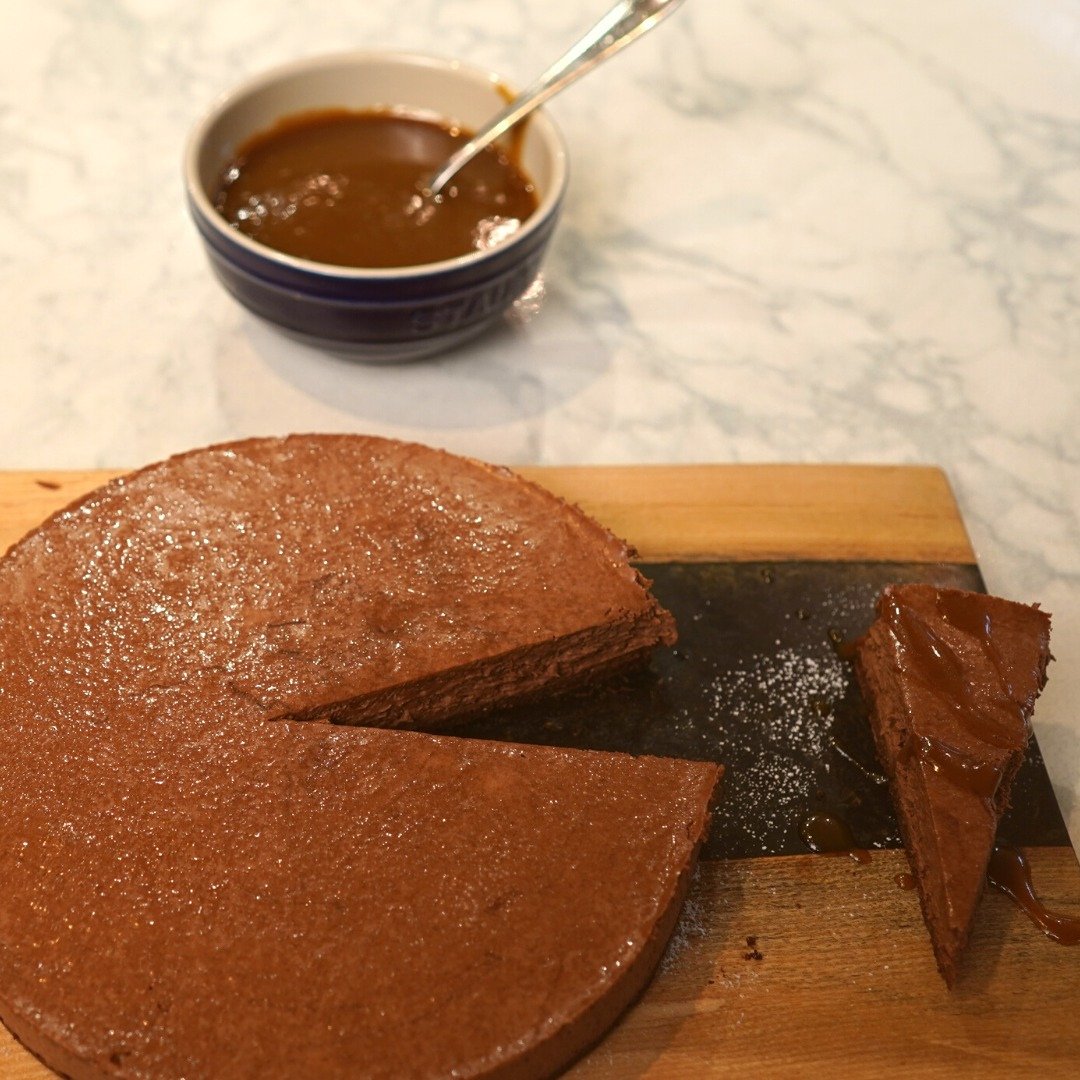 Friday bakes! Chocolate Truffle Cake, Biscuit base and Butterscotch Sauce - something fun to try this weekend with the kids perhaps? The full recipe is up on my website - happy baking! #FridayBakes #ChocolateTruffleCake #BiscuitBase #FamilyBaking #HomeBaking #EasyRecipes