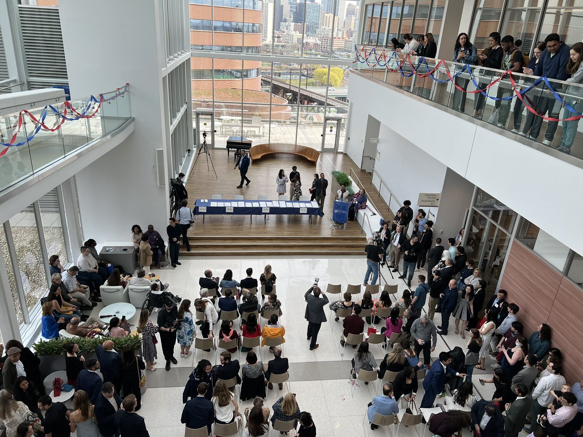 Dr Greg Farwell tweet media