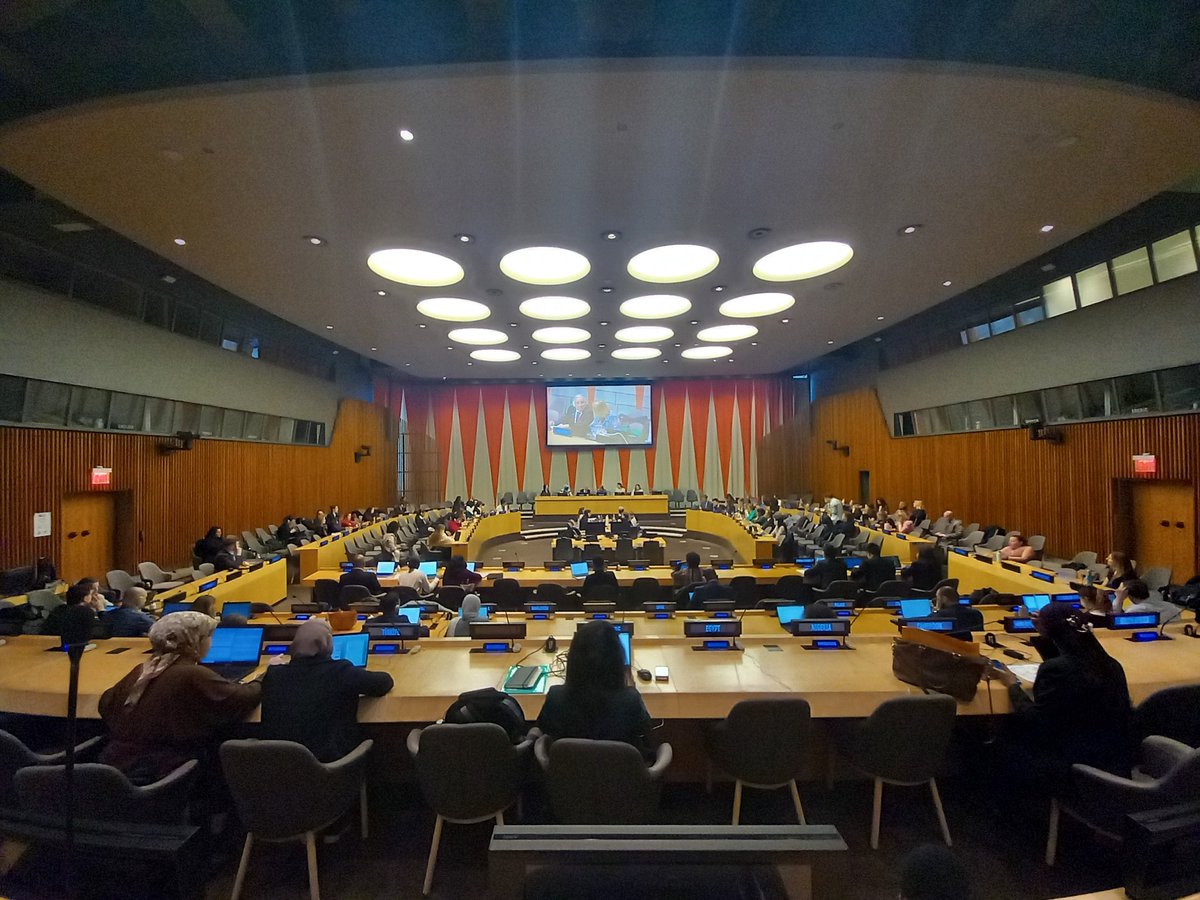 ayeymadut's tweet photo. Day 5 CSW68 Resolution Review
Representing South Sudan 🇸🇸  on review of the Education and Health cluster
Courtesy of The Chagai Foundation 
#genderequality #girlchildeducation #menstrualhygiene #universalhealthcoverage #SSOT #ssd https://t.co/uRgvFTUmfU