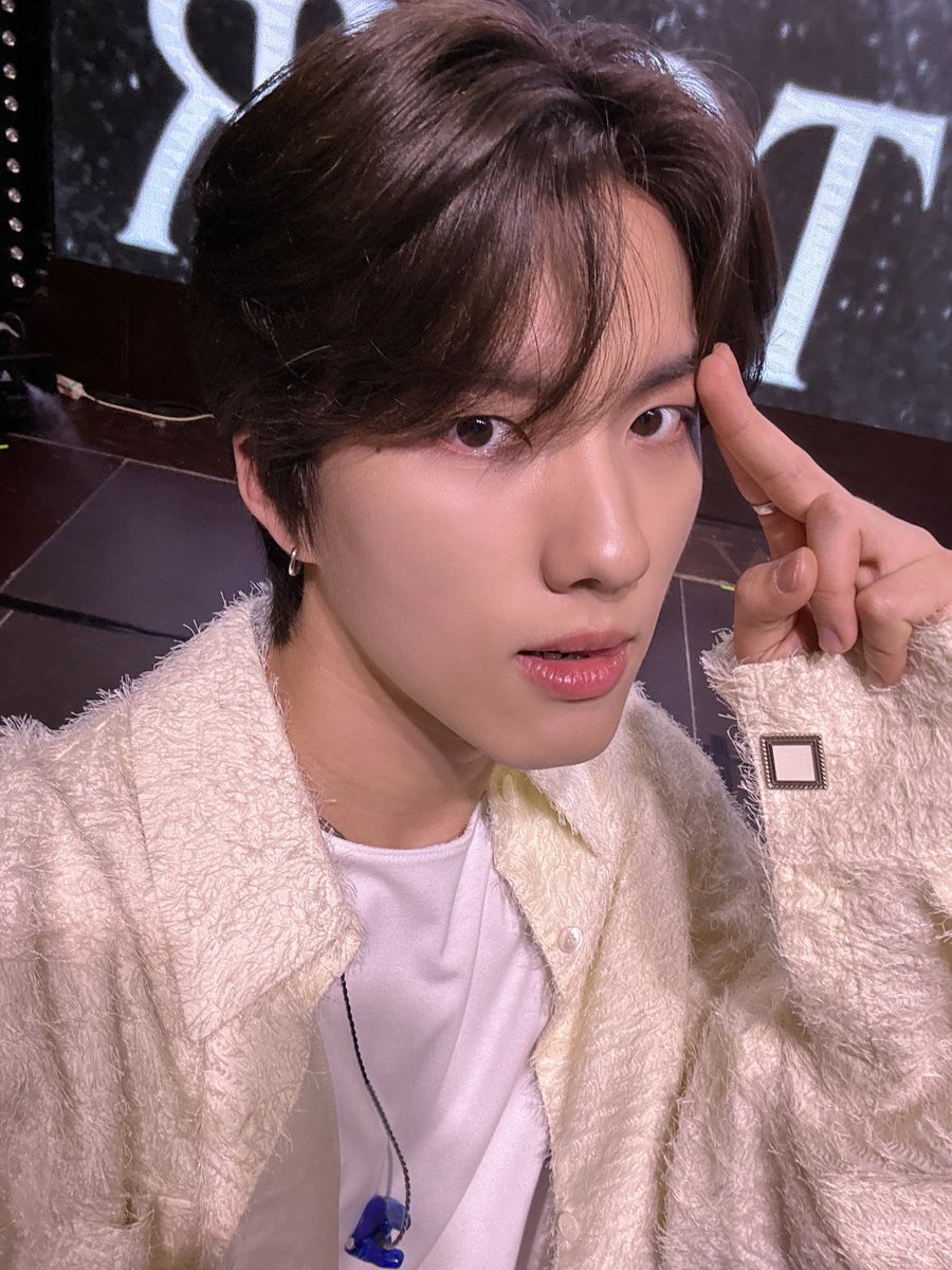 TRENDZ_OFFCL's tweet photo. [#조한국]

떨린다😚

#FROM_TRENDZ #TO_FRIENDZ #TRENDZ #트렌드지 https://t.co/KLw1pfmAr2