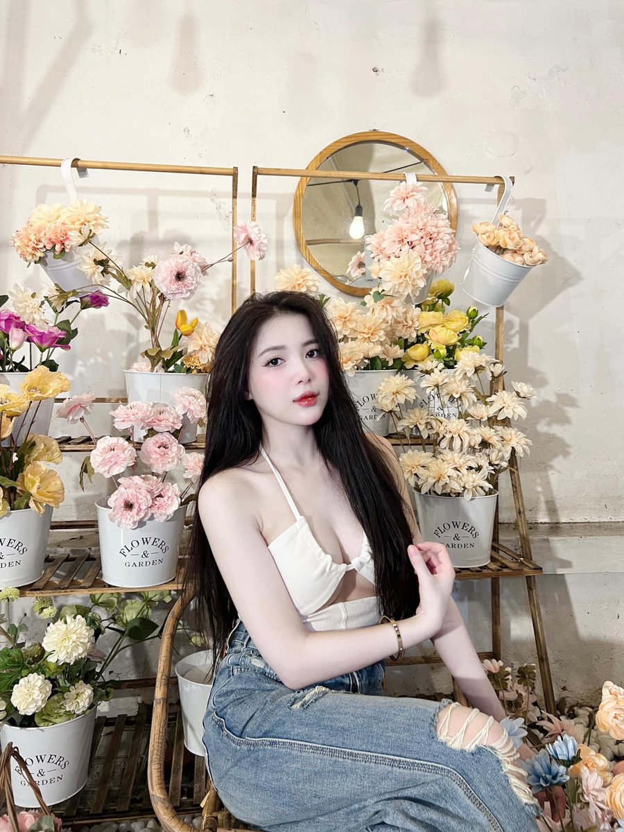 truongngocmyly's tweet photo. Nhớ thương đúng người gọi là nhớ thương..🤍 https://t.co/2W5yWG5oe8