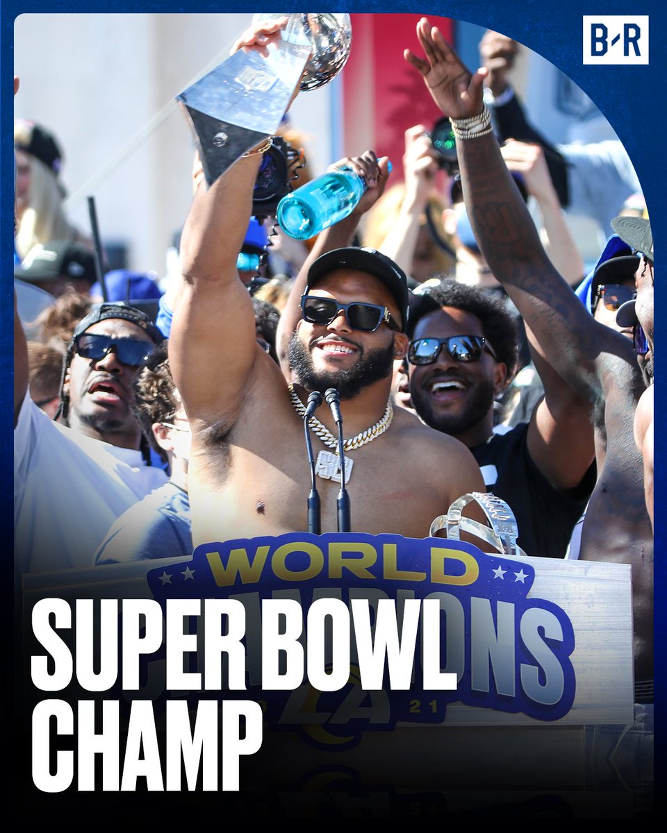 BleacherReport's tweet image. Aaron Donald’s resume is 🔥