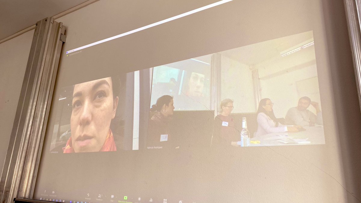 🎙️excellent discussions & critical reflections on the virtual encyclopedia of @postcolh22 network @AFKeV2 2024 in Darmstadt. Great chairing an absolutely insightful roundtable with Claudia Brunner, Siddharth Tripathi, Viviana García Pinzón, Miriam Bartelmann, Selbi Durdiyeva 📝🌍