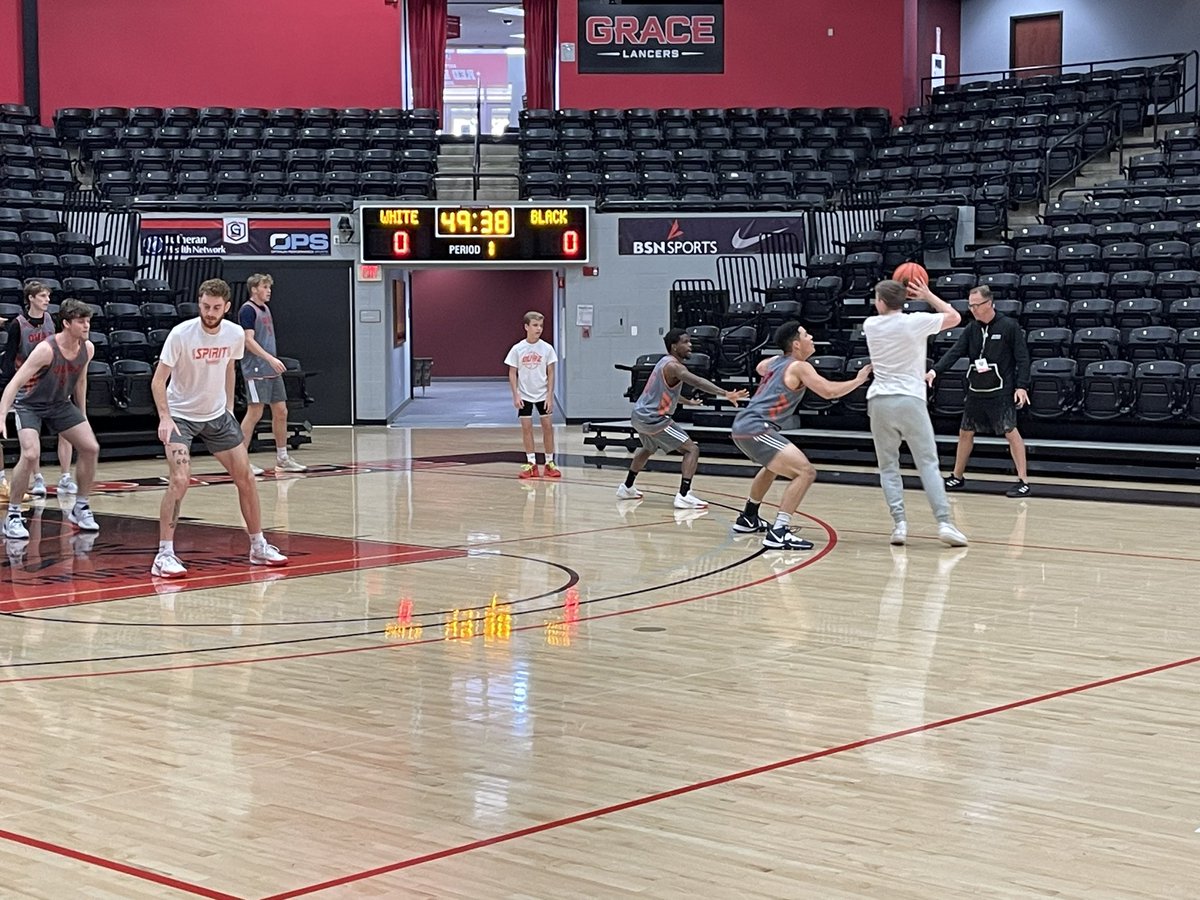 NAIA National Championship first round game day— one last tuneup before a 7 PM tip. Let’s GO @CoachKeeleyOUAZ and @OUAZMBB