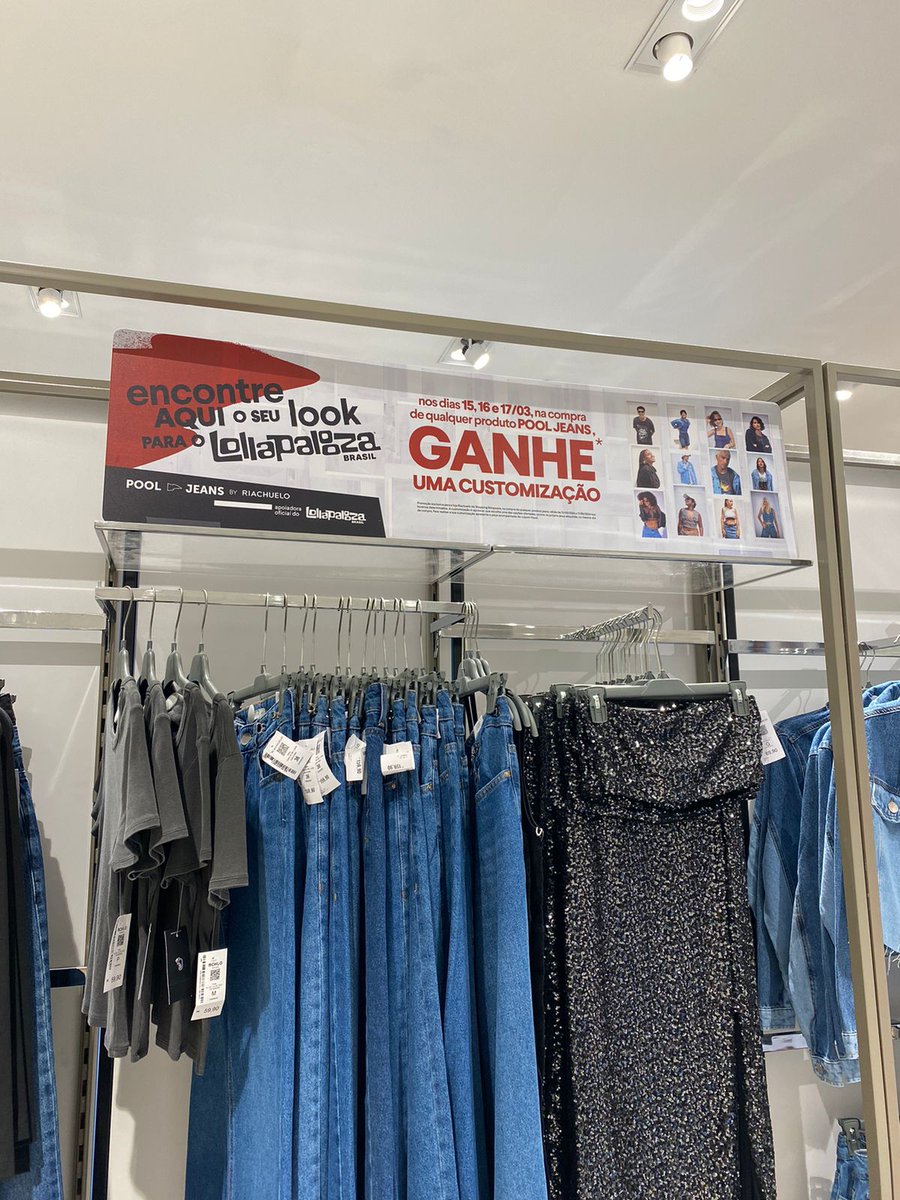 riachuelo's tweet photo. A gente se encontra no #LollaBR de Pool Jeans 🤘👖
Compre qualquer produto Pool Jeans na Riachu do Shopping Ibirapuera nos dias 15, 16 e 17 de março e ganhe uma customização exclusiva! https://t.co/QEJauxR7qH
