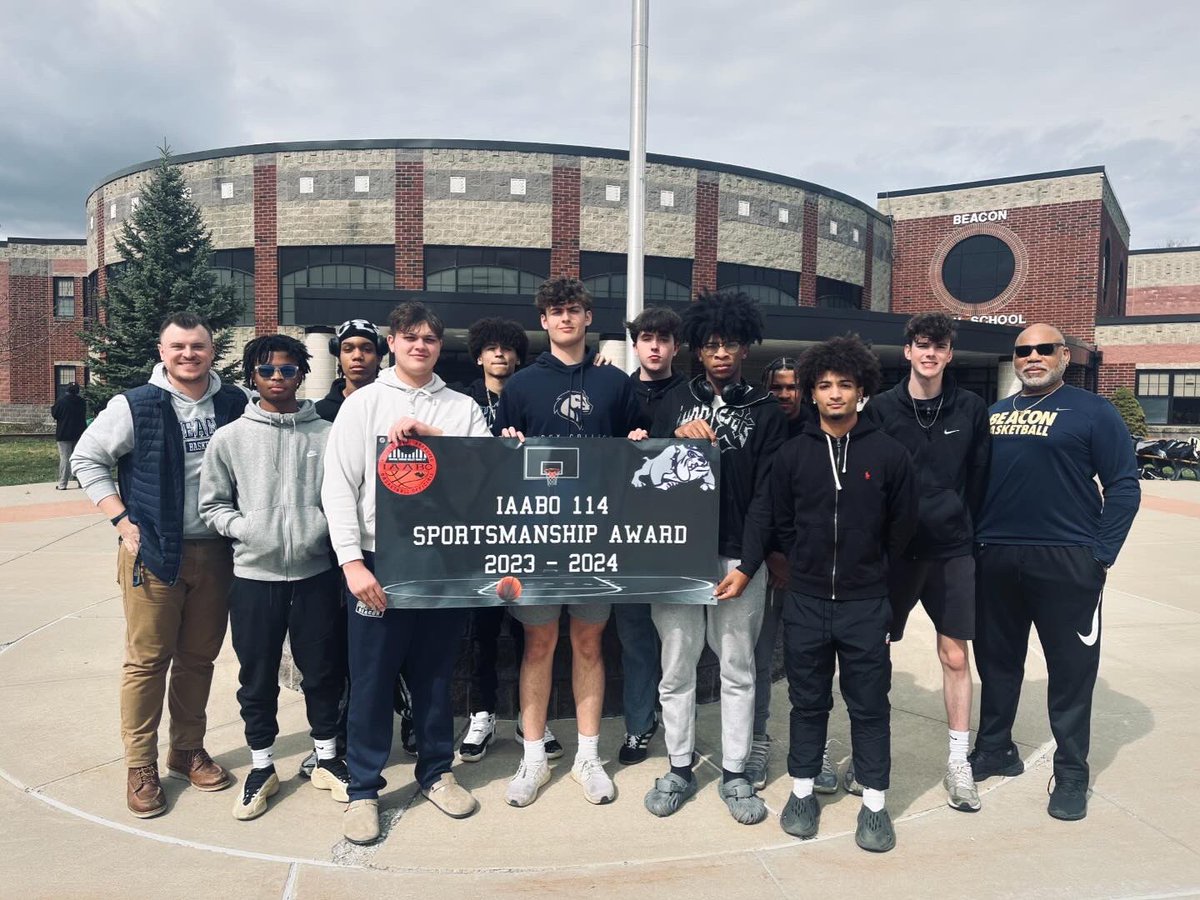 Patrick Schetter (@schetterbhs) on Twitter photo Thank You to the Referees of <a href="/IAABO114/">Hudson Valley Boys Basketball Referees</a> which presented our program with the 2023-2024 Sportsmanship Award. Thank You to Referee Mark Hurley for presenting us with the banner today. This one is special and what we are truly all about… BETTER MEN, BETTER STUDENTS, BETTER PLAYERS! Thank You to the Referees of <a href="/IAABO114/">Hudson Valley Boys Basketball Referees</a> which presented our program with the 2023-2024 Sportsmanship Award. Thank You to Referee Mark Hurley for presenting us with the banner today. This one is special and what we are truly all about… BETTER MEN, BETTER STUDENTS, BETTER PLAYERS!