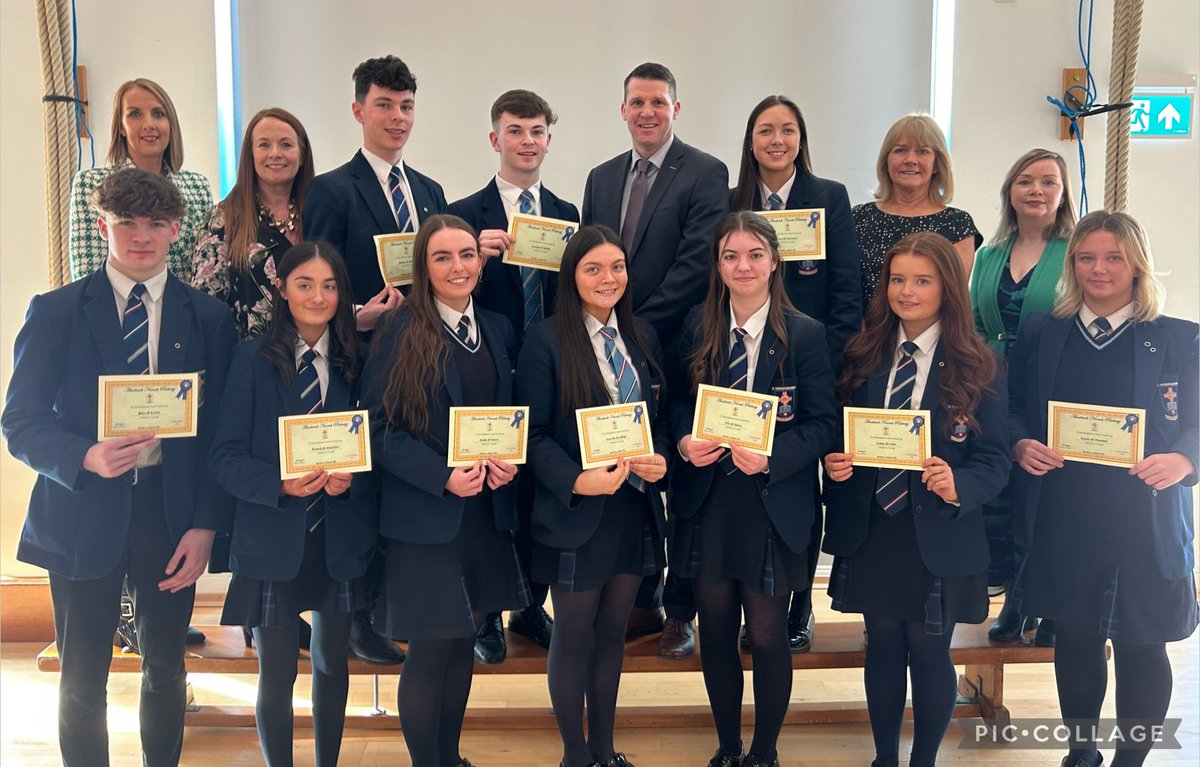 Comhghairdeas leis an rang A2 a fuair fáinní óir inniu 👏