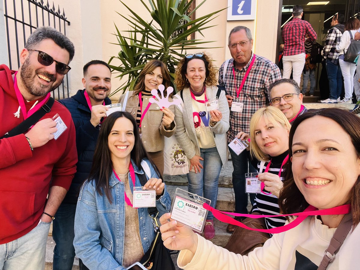 Empezamos #EABE24 <a href="/EABEJaen/">EABE24</a> todo el equipo llegado desde <a href="/iesvillavieja/">iesvillavieja</a> junto con <a href="/POECAorienta/">POECA</a> 😎
<a href="/jsmartos/">Juan Sánchez Martos (@jsmartos.bsky.social)</a> <a href="/CECILIA60078857/">CECILIA PEREZ</a> <a href="/juanjoberja/">Juan José Sánchez</a>