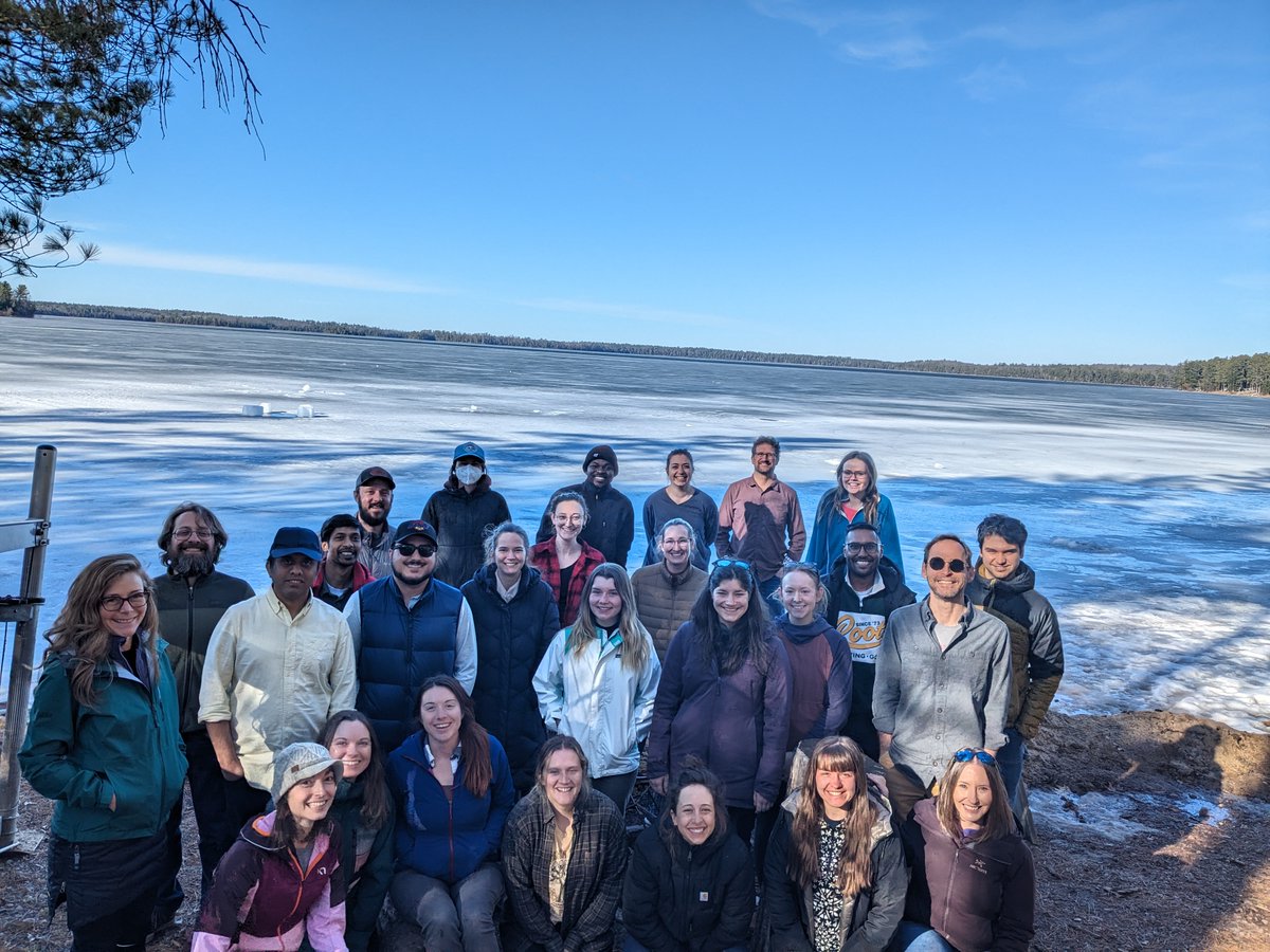 BioLimLab's tweet image. School&apos;s out  😎 Thanks to all who joined the inaugural Winter Research Network workshop.  We represented 22 institutions, diverse backgrounds, and career stages. See you all out on the ice!