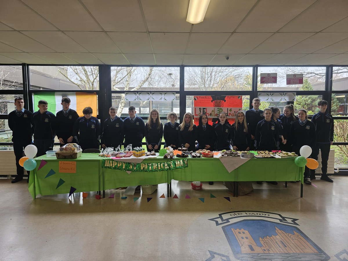 POConnor_Bus_RE's tweet photo. Well done to LCA 1 Class Pearl @OldBawnCS! A very successful Bake Sale, Sweet Shop and raffle for their Enterprise task. Special thanks to @msecliffe12 and Cathy Lambert for all their hard work. https://t.co/dBc4Nz0vT4