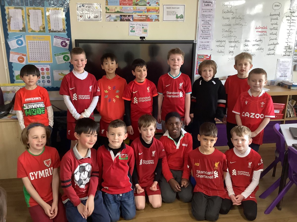 bdps27's tweet photo. Comic Relief 2024 😜 Dosbarth 3 @brynderiprimary https://t.co/2CVycjKVBr