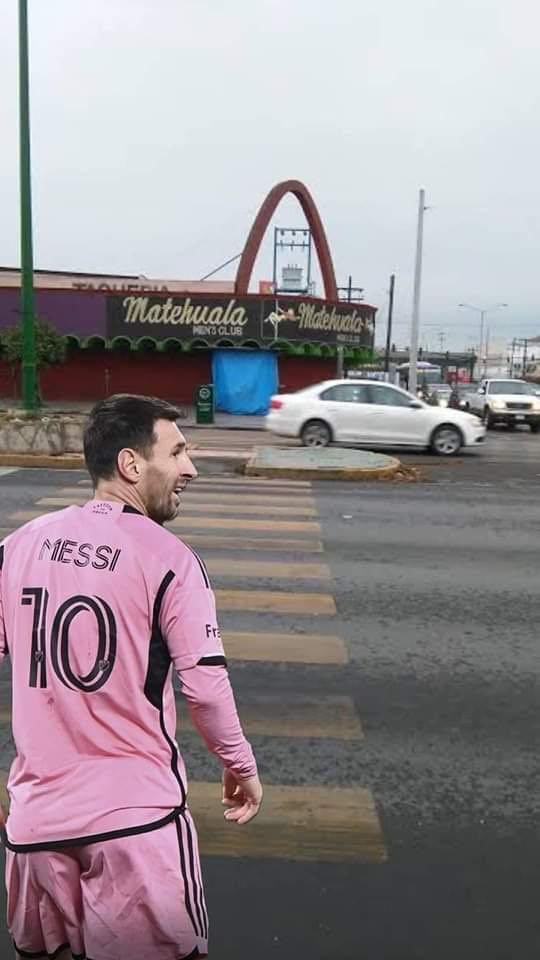 PliegoVilla's tweet photo. No soy mucho de memes .. pero quiero felicitar a la gente que hizo este . 😂😂😂😂😂 bien perron 😂 https://t.co/uNY4xsublb