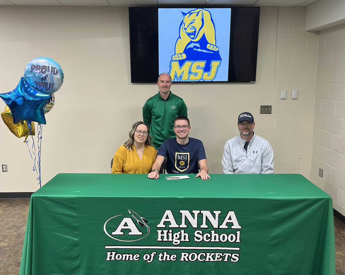 Congratulations to Anna senior Seth Hegemier who signed his letter of intent to continue his education and Athletic Career at Mount St. Joseph in Golf- Best of luck, Seth!