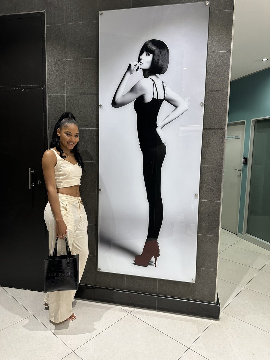 KleinReece's tweet photo. 🤎✨ https://t.co/3nea0DKCHk