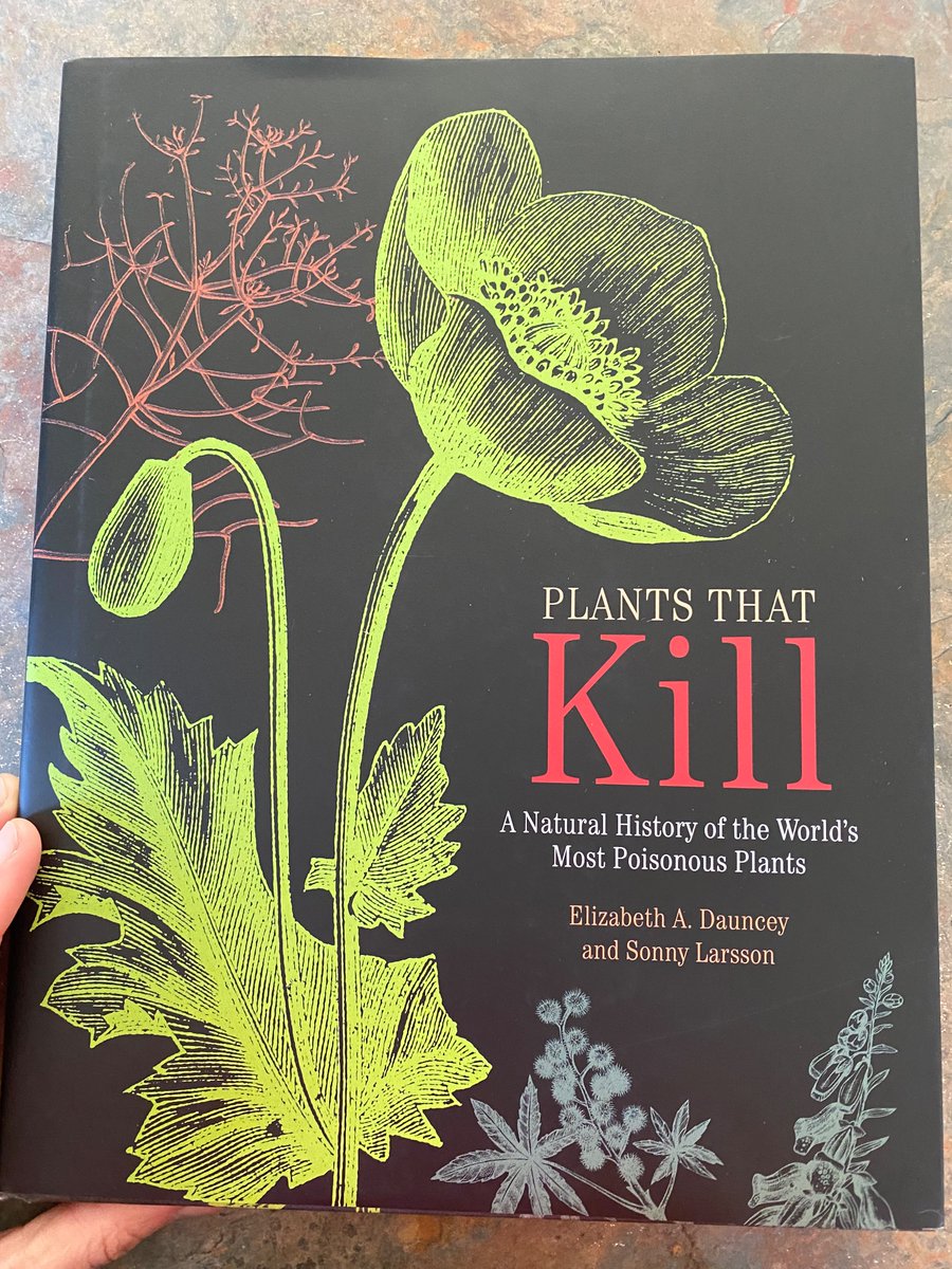 annethegnome's tweet photo. Partner: whatcha reading?
Me: a book about plants
Partner: about cool, normal plants?
Me: 😍😍😍🥰 https://t.co/joA3tK5EKZ