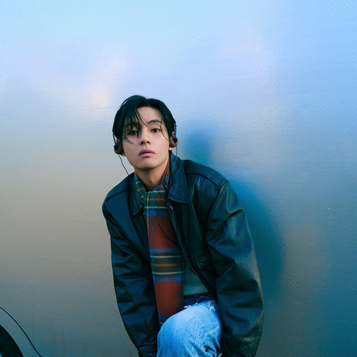 V Charts | FRI(END)S ⓥ tweet media