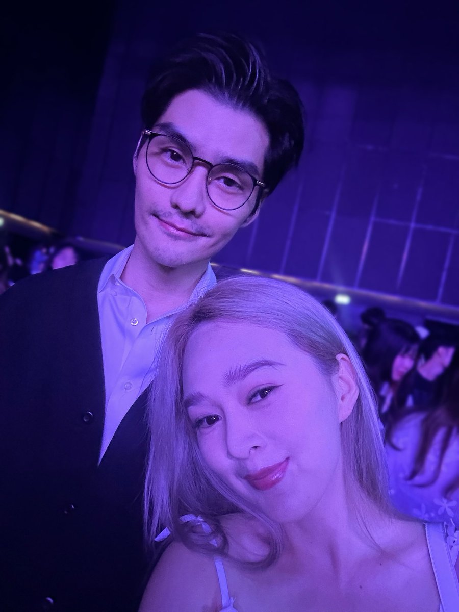 NounaP23's tweet image. 15.03.2024
ที่เคยคุยไว้ว่าจะไปดู hybs ด้วยกันตั้งแต่เมษา 
วันนี้ได้มาดูกันซักทีนะ : ) 

#HYBS #HYBSWellDone #HYBSWellDoneConcert