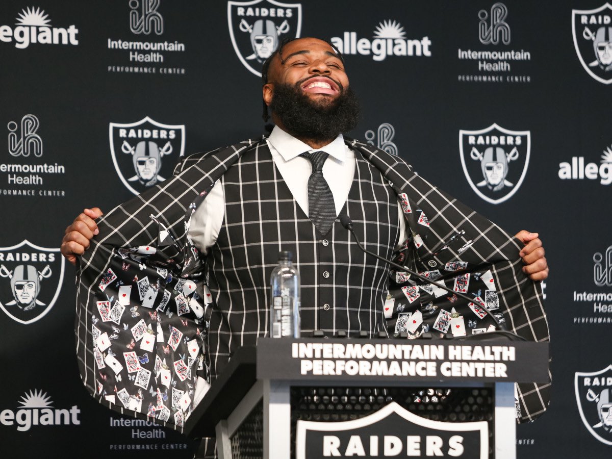 RaiderCody's tweet photo. With Aaron Donald retiring, the #Raiders now have the best DT in the league. 

I don’t make the rules 🏴‍☠️ https://t.co/w9PbC9aEq2