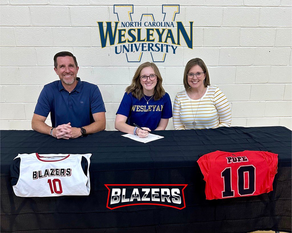 apope_11's tweet photo. I cannot believe that I just signed with @ncwuvball I am so grateful to have this opportunity to play my favorite sport and experience a new season of life! Thank you to everyone who has supported me through everything!    GO BISHOPS!! https://t.co/CQt2v8jOOV
