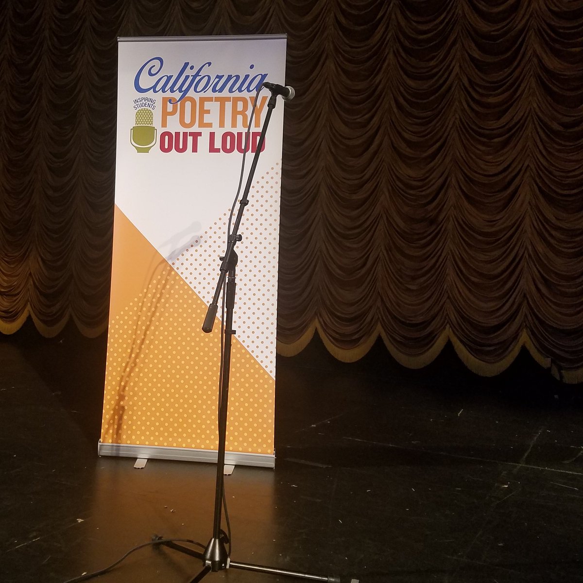 The 2024 CA Poetry Out Loud State Finals kick off this Sunday, 3/17, in Sacramento! Follow our posts w/hashtags #POL24 & #ArtsCA for regular updates throughout Sunday's Round 1, then tune in to watch Rounds 2 and 3 LIVE on Monday beginning at 8:30 a.m. — capoetryoutloud.org/watch