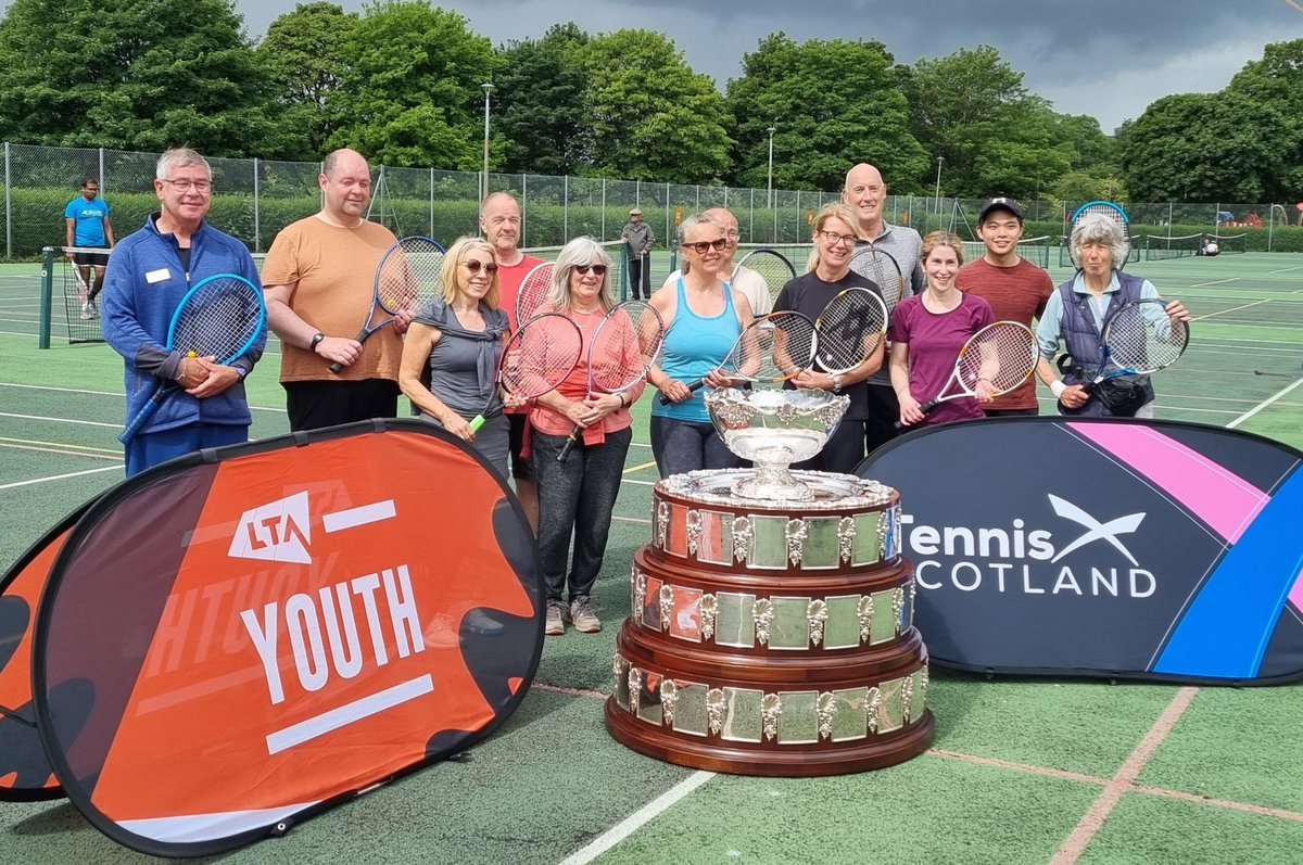 tennisscotland's tweet photo. Meadows Tennis Park in Edinburgh boasts 16 outdoor courts, available to the public with no membership needed 👍

Offering coaching and social sessions, it's a great place to enjoy tennis all year round 🎾

Find out more ➡️ https://t.co/O7S80MN5Nc

#FacilitiesFriday https://t.co/AsWVaL1MDh