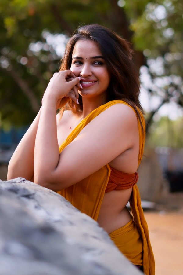 GIufDsob0AAWOqi?format=jpg&name=900x900